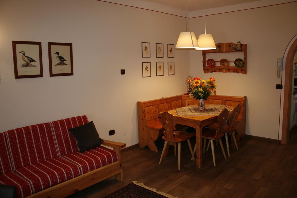 Casa Basilio Διαμέρισμα Predazzo Δωμάτιο φωτογραφία