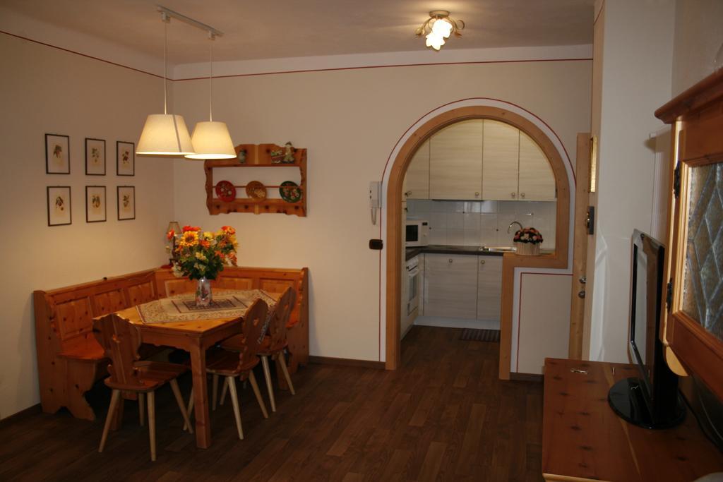 Casa Basilio Διαμέρισμα Predazzo Δωμάτιο φωτογραφία